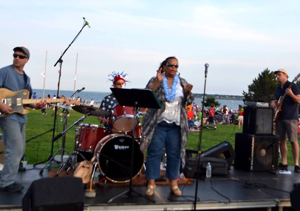 Lois Lane and the Daily Planets